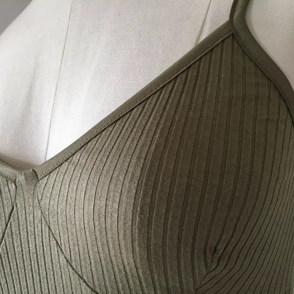 🇺🇸 ENZA COSTA RIB STRAPPY BRA MIDI DRESS - Picture 5 of 8